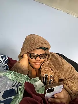 Snapshot of dondivax3 chatting on 02-24-25, 08:47 dondivax3 online show from 02-24-25, 08:47