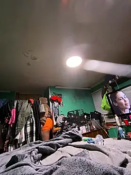 Snapshot of dondivax3 chatting on 12-20-24, 03:25 dondivax3 online show from 12-20-24, 03:25