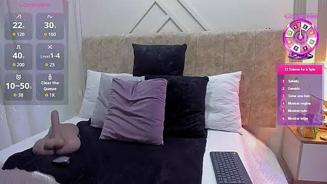 ashley  foxx  online show from 12-16-25, 01:48