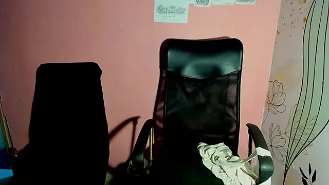 bigblackhotx1 online show from 04-02-26, 02:41