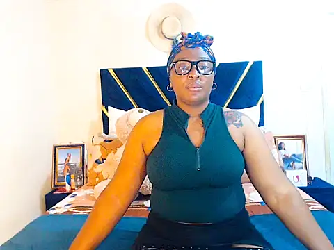 veronica1xxx online show from 02-05-26, 12:39