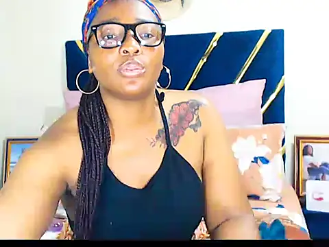 veronica1xxx online show from 09-10-25, 07:02