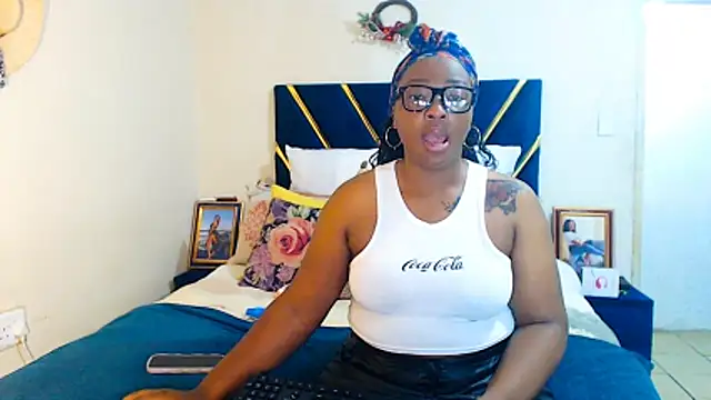 veronica1xxx online show from 01-08-26, 12:49