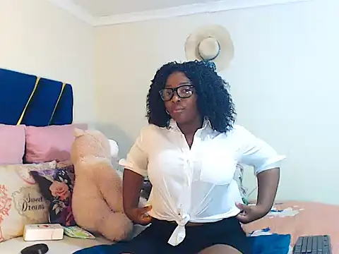 veronica1xxx online show from 12-18-25, 07:18