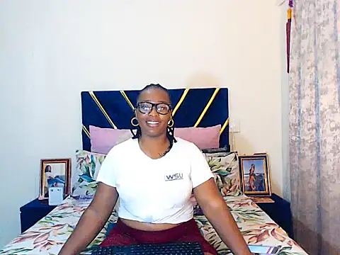 veronica1xxx online show from 02-25-26, 09:14