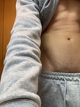 Snapshot of habssnsnssn chatting on 12-23-25, 05:51 habssnsnssn online show from 12-23-25, 05:51