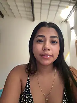 Snapshot of darsha_90 chatting on 06-03-26, 04:13 darsha 90 online show from 06-03-26, 04:13