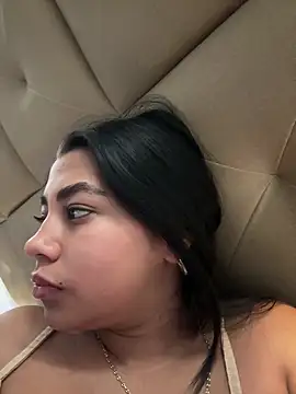 Snapshot of darsha_90 chatting on 06-04-26, 04:28 darsha 90 online show from 06-04-26, 04:28