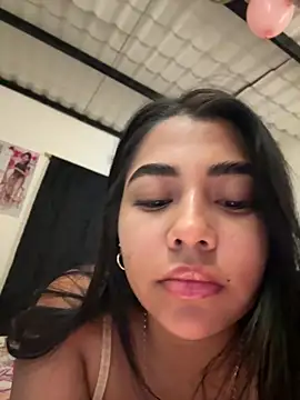 Snapshot of darsha_90 chatting on 04-30-26, 03:35 darsha 90 online show from 04-30-26, 03:35