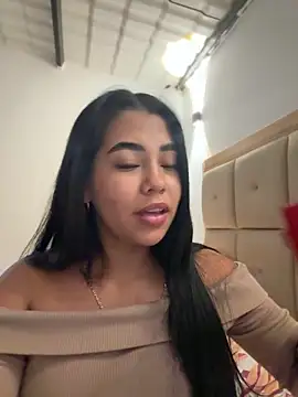 Snapshot of darsha_90 chatting on 04-29-26, 03:11 darsha 90 online show from 04-29-26, 03:11