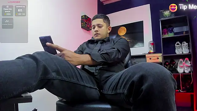 Marcos garcias online show from 06-30-26, 10:04