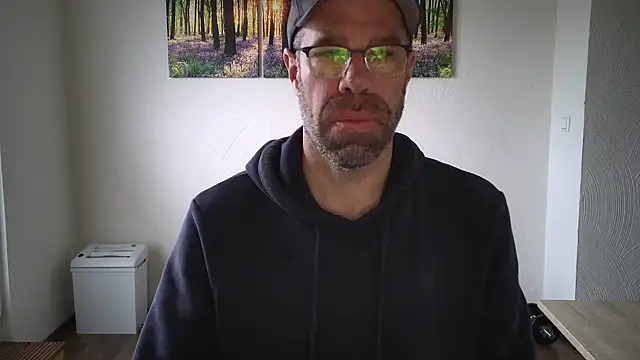 Harry Boldt online show from 10-09-25, 06:03