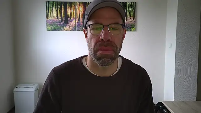Harry Boldt online show from 10-10-25, 06:25