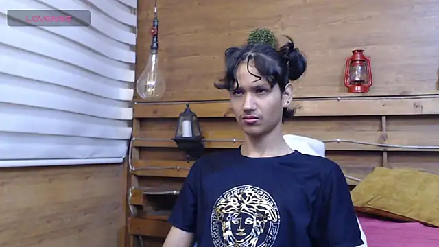 Snapshot of andy_staar chatting on 10-09-25, 01:00 andy staar online show from 10-09-25, 01:00