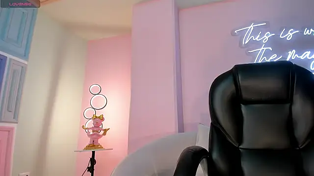 GabriellaLee online show from 10-09-25, 02:45