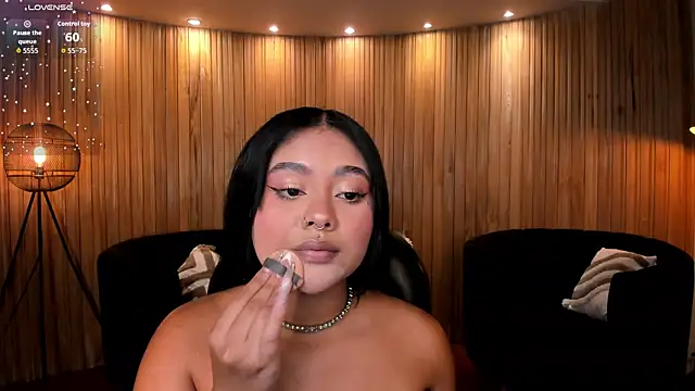 GabriellaLee online show from 12-22-25, 12:33