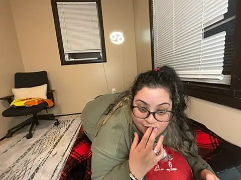 tillymarie34 online show from 02-11-26, 11:48