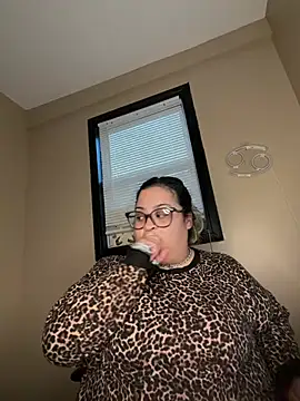 tillymarie34 online show from 07-28-26, 12:51