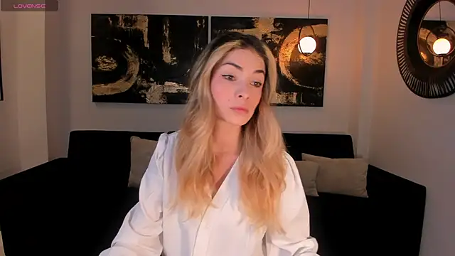 StacyWoods online show from 07-03-26, 11:17