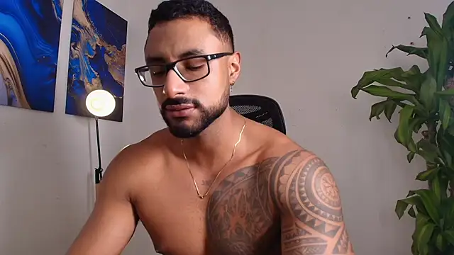 LiamGarcia1 online show from 03-20-26, 03:46