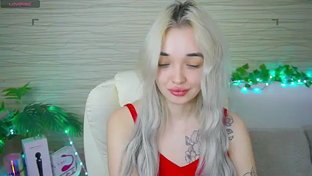 Ashley S online show from 03-02-25, 05:23