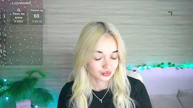 Ashley S online show from 10-27-25, 11:05