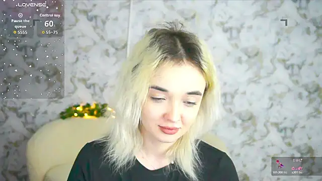 Ashley S online show from 04-12-26, 10:13