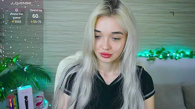 Ashley S online show from 03-14-25, 02:10