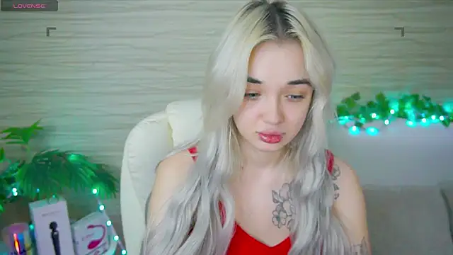 Ashley S online show from 03-02-25, 02:19