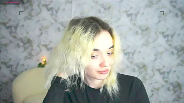 Ashley S online show from 05-03-26, 10:24