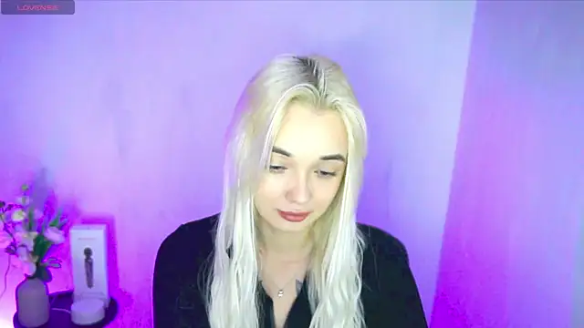 Ashley S online show from 07-25-26, 10:27