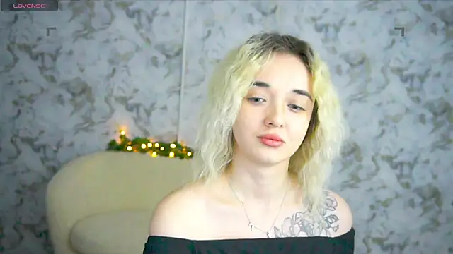 Ashley S online show from 05-10-26, 10:33