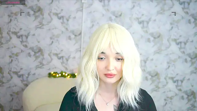 Ashley S online show from 06-11-26, 02:53