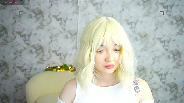 Ashley S online show from 06-09-26, 10:22