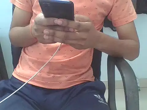 Snapshot of AuntyLover_BhabhiLover_ chatting on 03-01-26, 06:24 AuntyLover BhabhiLover online show from 03-01-26, 06:24