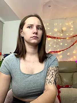 HotCaramellsTV online show from 10-25-25, 09:30