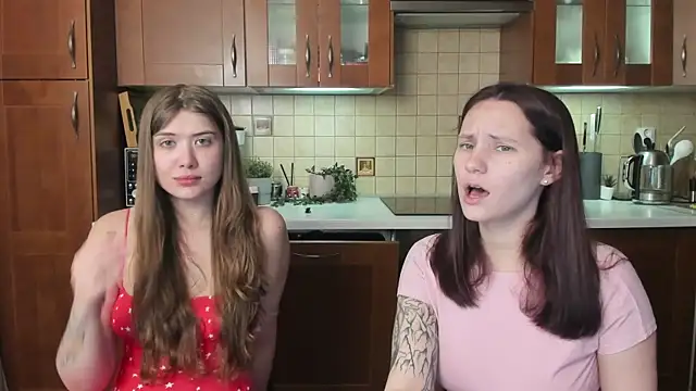 HotCaramellsTV online show from 07-18-26, 08:01