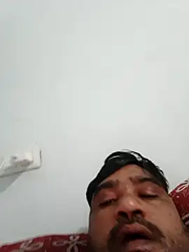 pintuS40 online show from 04-04-26, 01:34