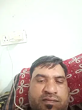 Snapshot of pintuS40 chatting on 02-05-26, 01:51 pintuS40 online show from 02-05-26, 01:51