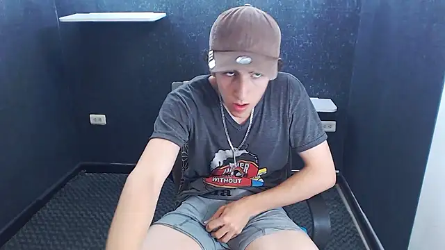 Kerverr  online show from 11-20-25, 08:31