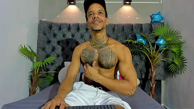 Salomon koude online show from 07-23-26, 02:42
