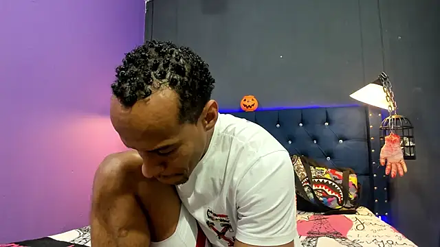 Salomon koude online show from 10-22-25, 07:02