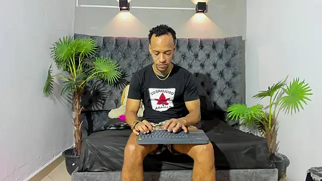 Salomon koude online show from 06-07-26, 04:23