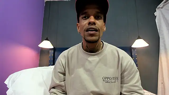 Salomon koude online show from 11-28-25, 04:56