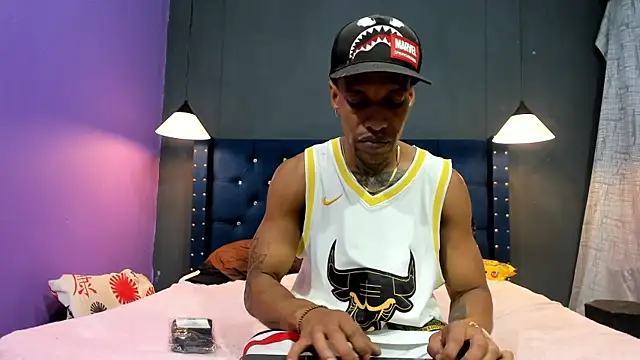 Salomon koude online show from 10-08-25, 08:20