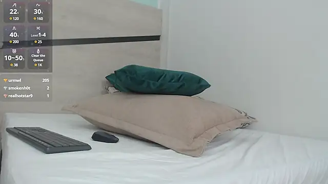 sussy leon online show from 03-10-25, 04:14