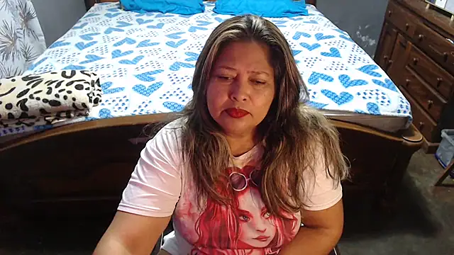 Snapshot of CANDYSWEET51 chatting on 02-25-25, 01:43 CANDYSWEET51 online show from 02-25-25, 01:43