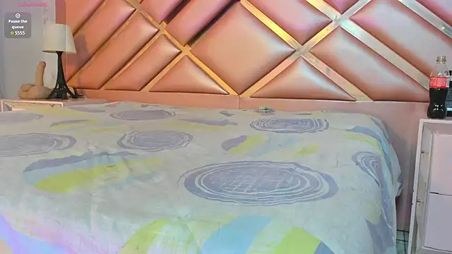 ElisabethMassey online show from 03-01-26, 06:57