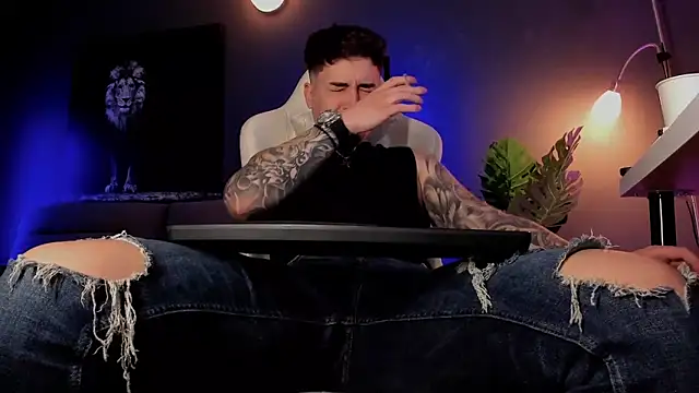 uptomatty online show from 04-22-26, 07:48