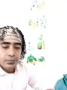 Snapshot of Dodge777 chatting on 10-09-25, 12:38 Dodge777 online show from 10-09-25, 12:38